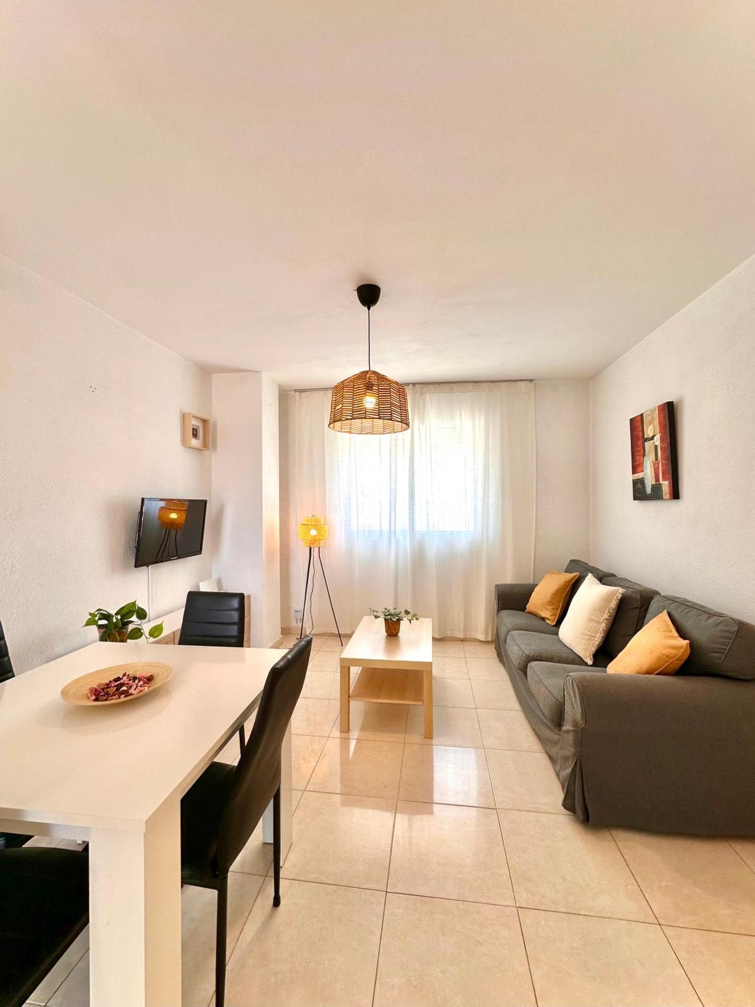 Apartamentos J&K 托雷莫利诺斯 外观 照片